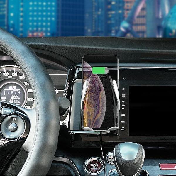 Incarcator auto Wireless cu senzor inteligent si Fast Charger